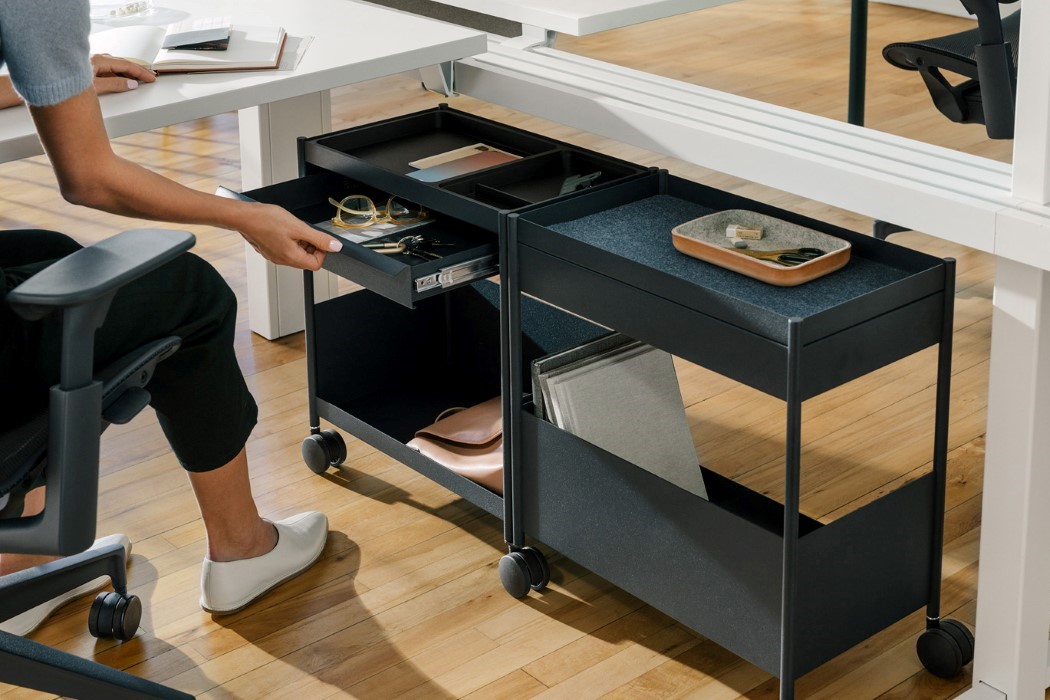 Office furniture ，Optimized Essential，modular，Minimalist，social contact，space，