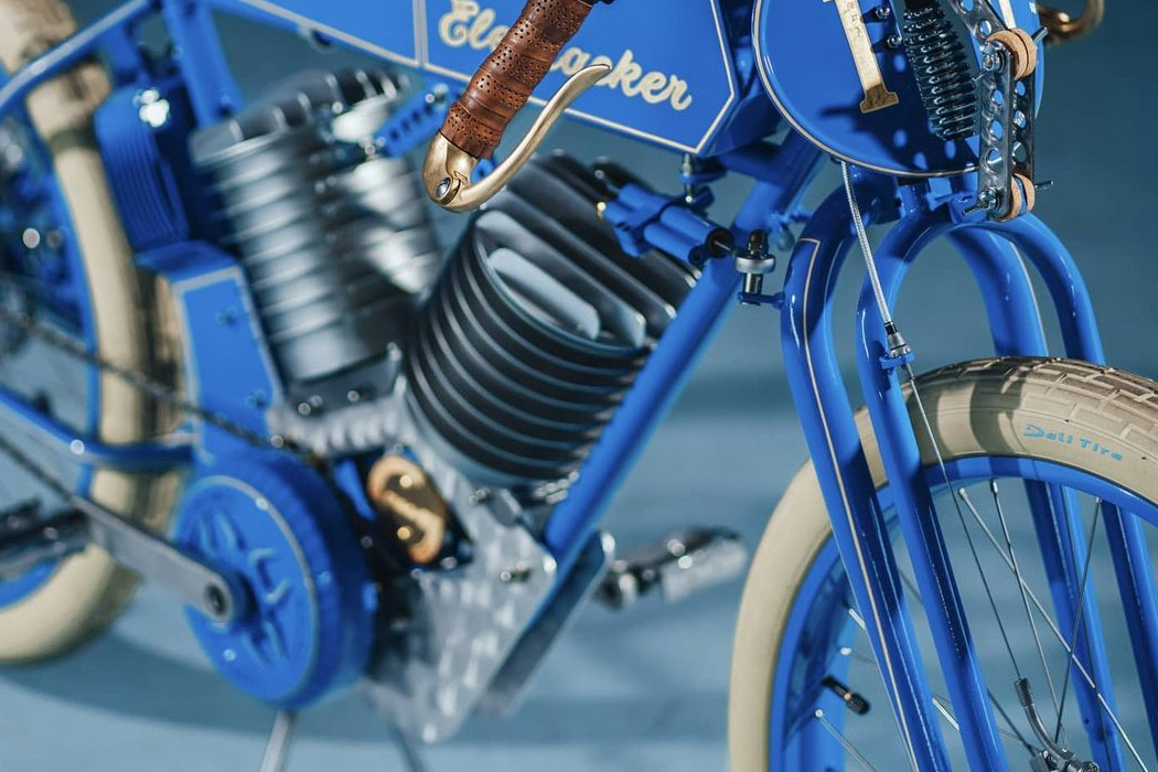 racing，Retro，Electric vehicle，