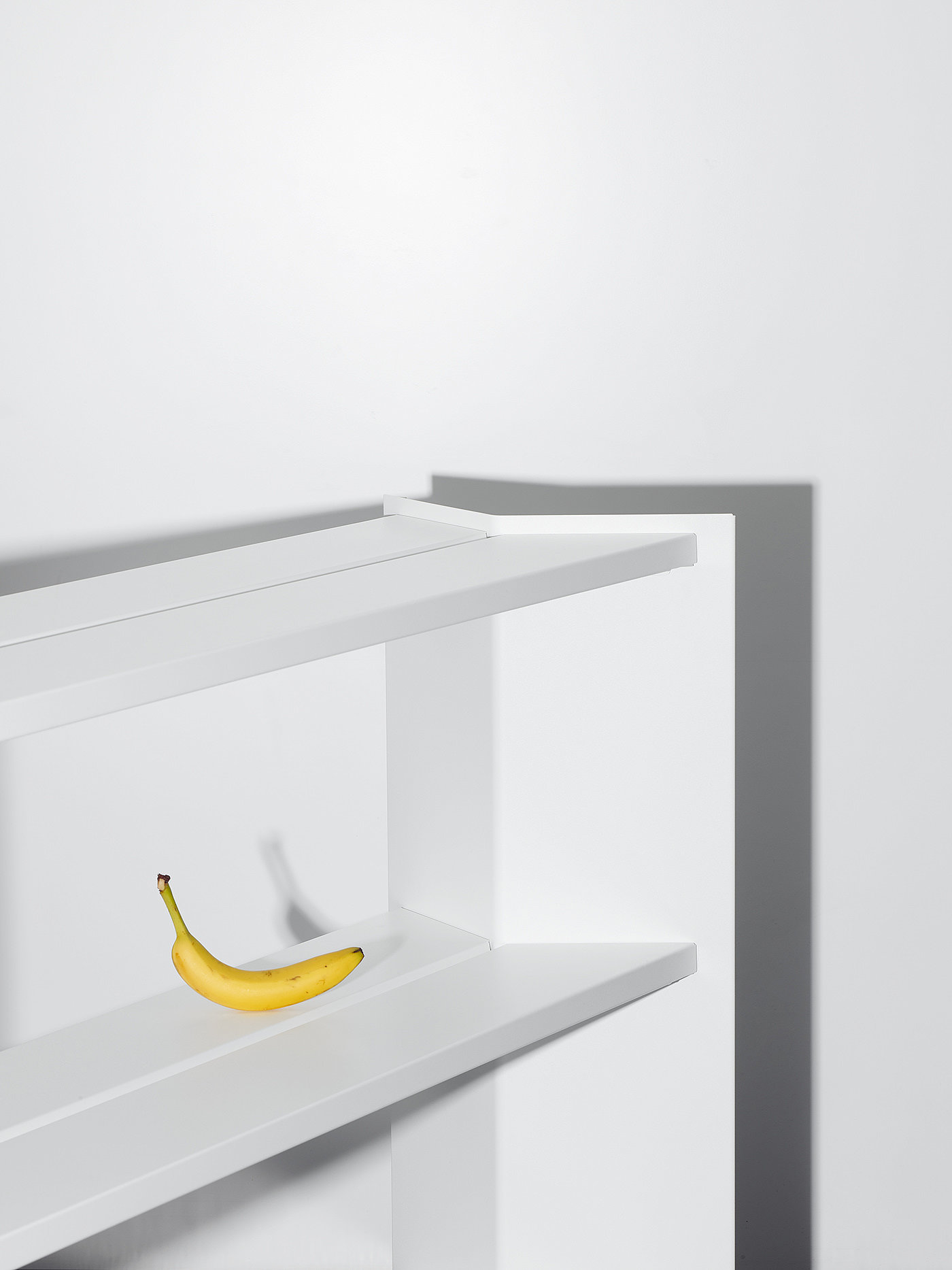 unit，bookshelf，a partition，