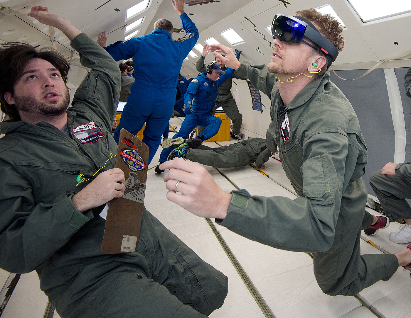 ar，science and technology，glasses，interactive，