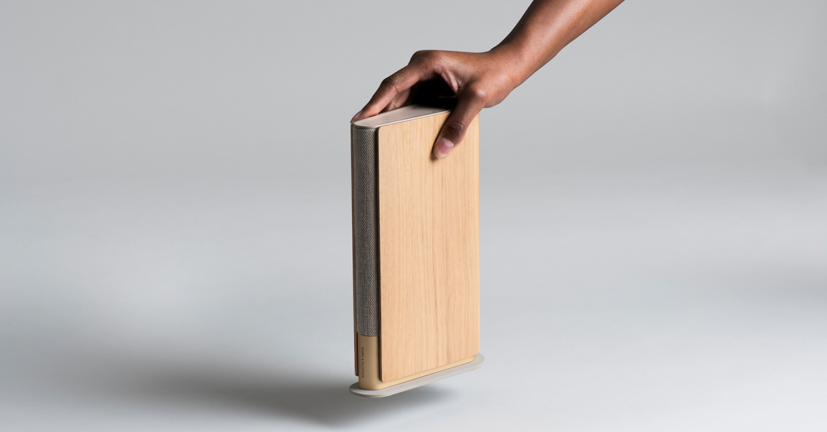 Beosound Emerge，speaker，book，knitting，aluminium，