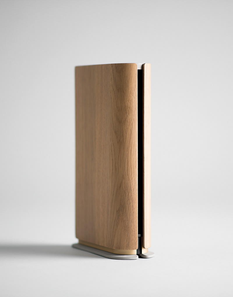 Beosound Emerge，speaker，book，knitting，aluminium，