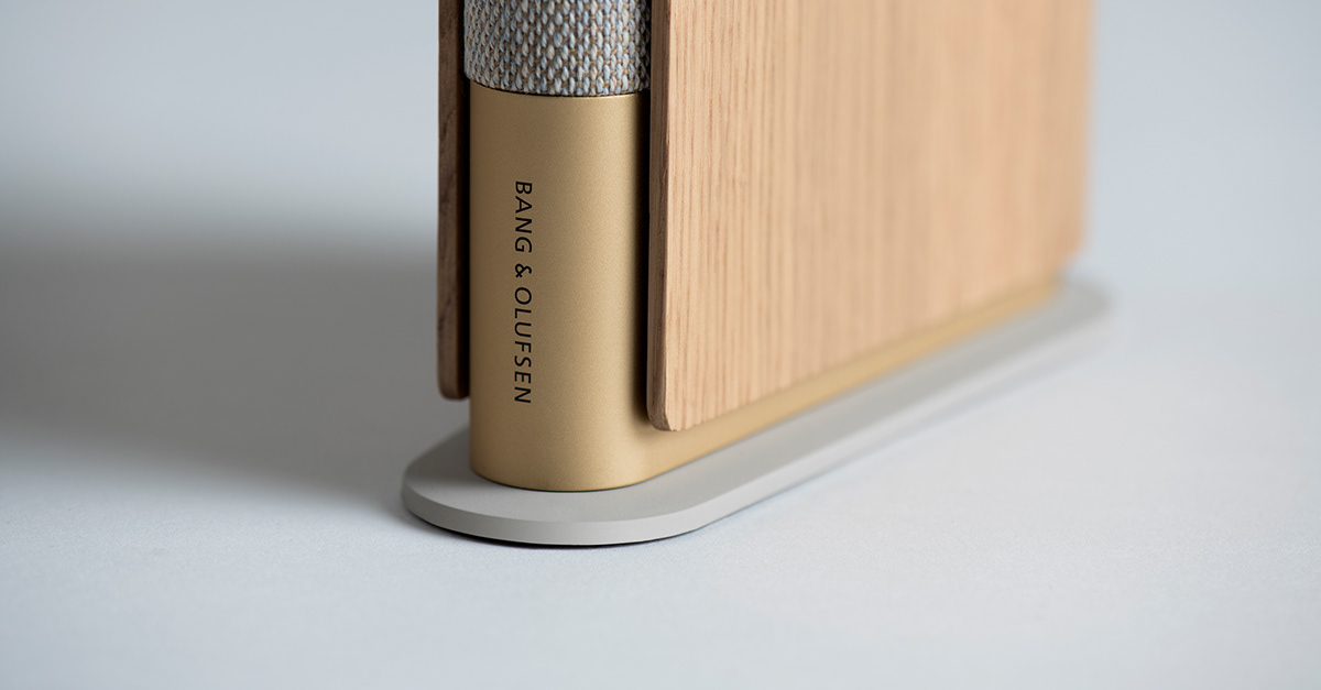 Beosound Emerge，speaker，book，knitting，aluminium，