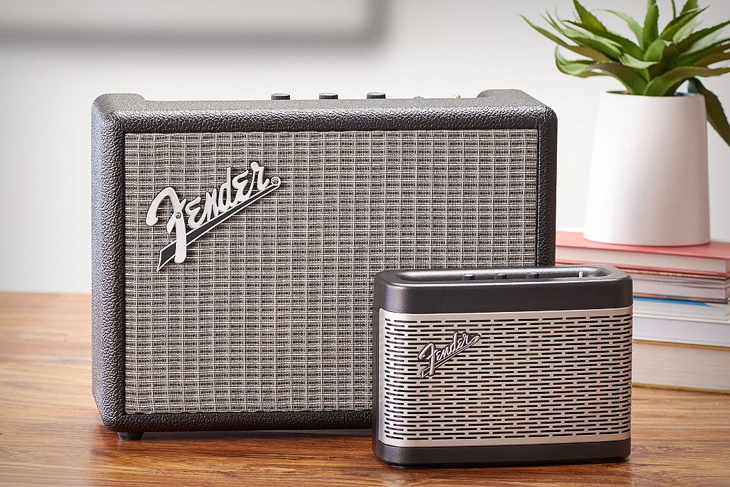 loudspeaker box，Electric guitar，Fanta，Fender，