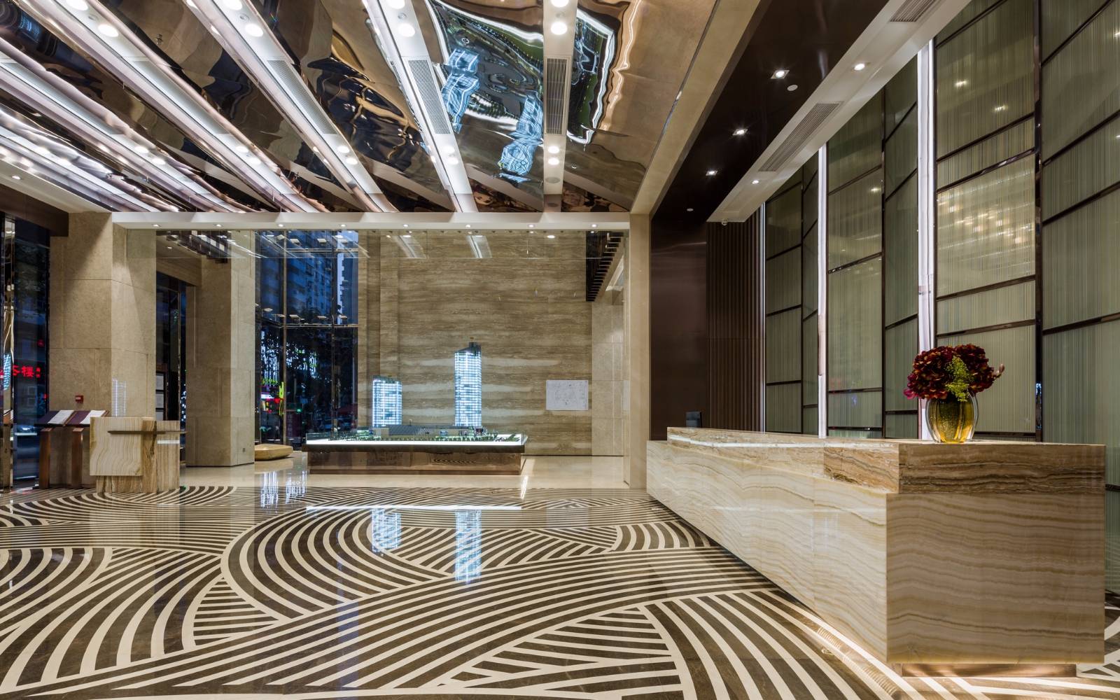 space，Sales center，