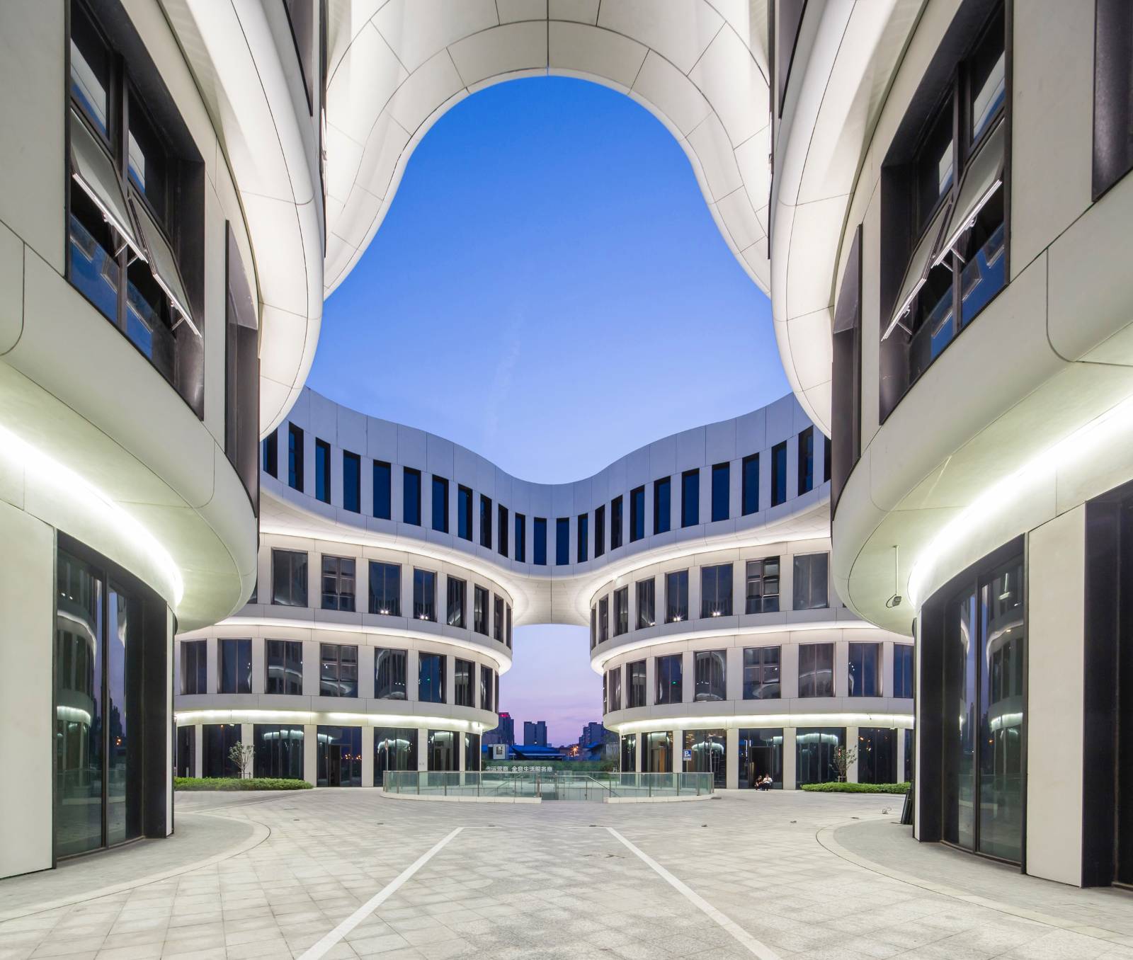 space，Office building，