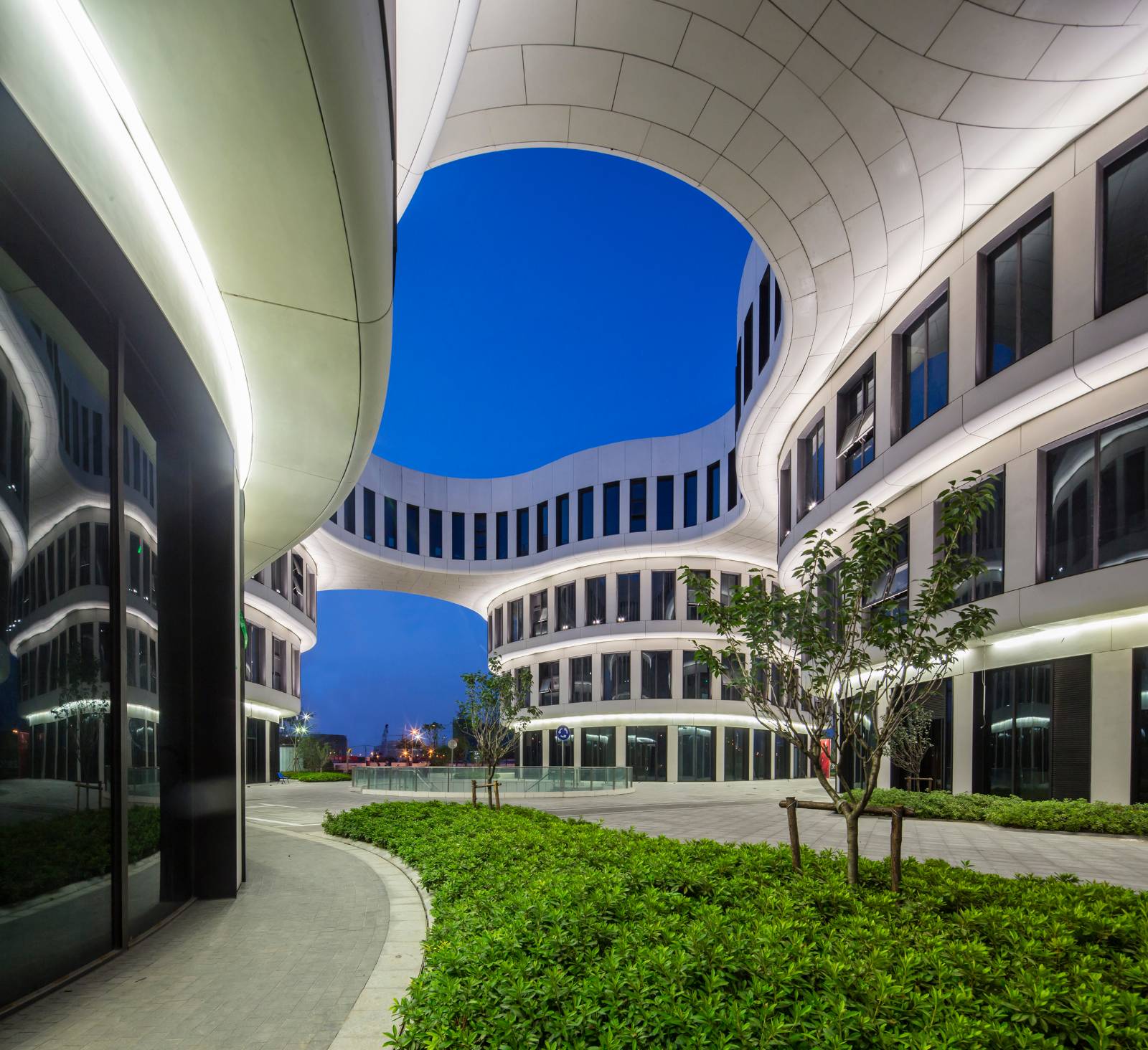 space，Office building，