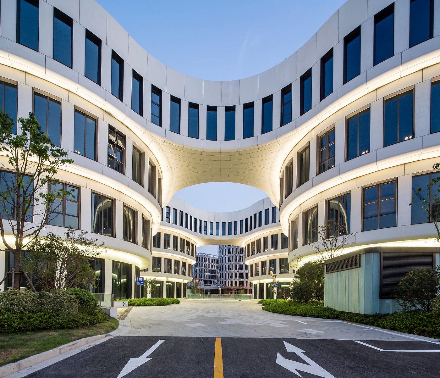 space，Office building，