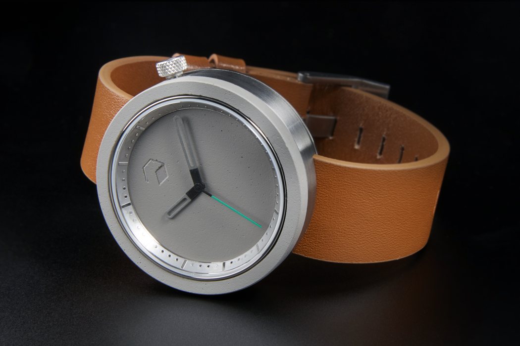 whore，Table son，Digital equipment，