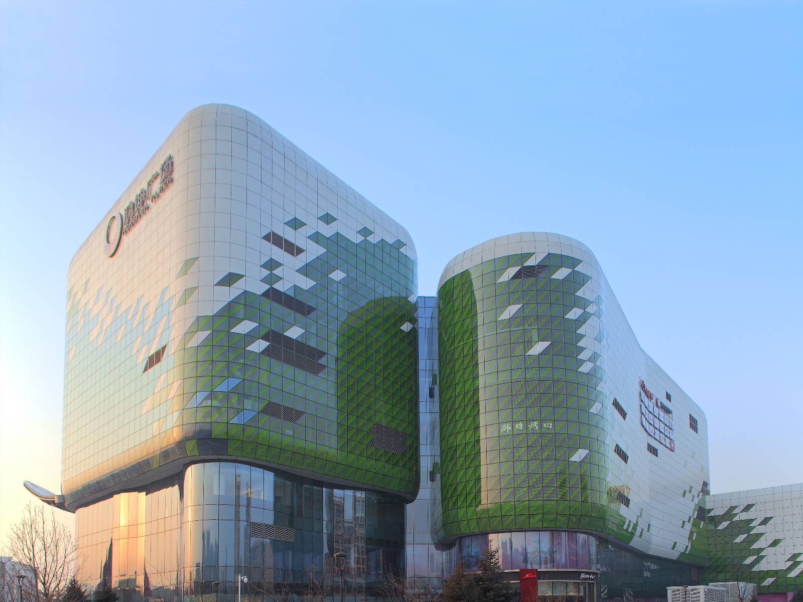 space，Business office cluster，