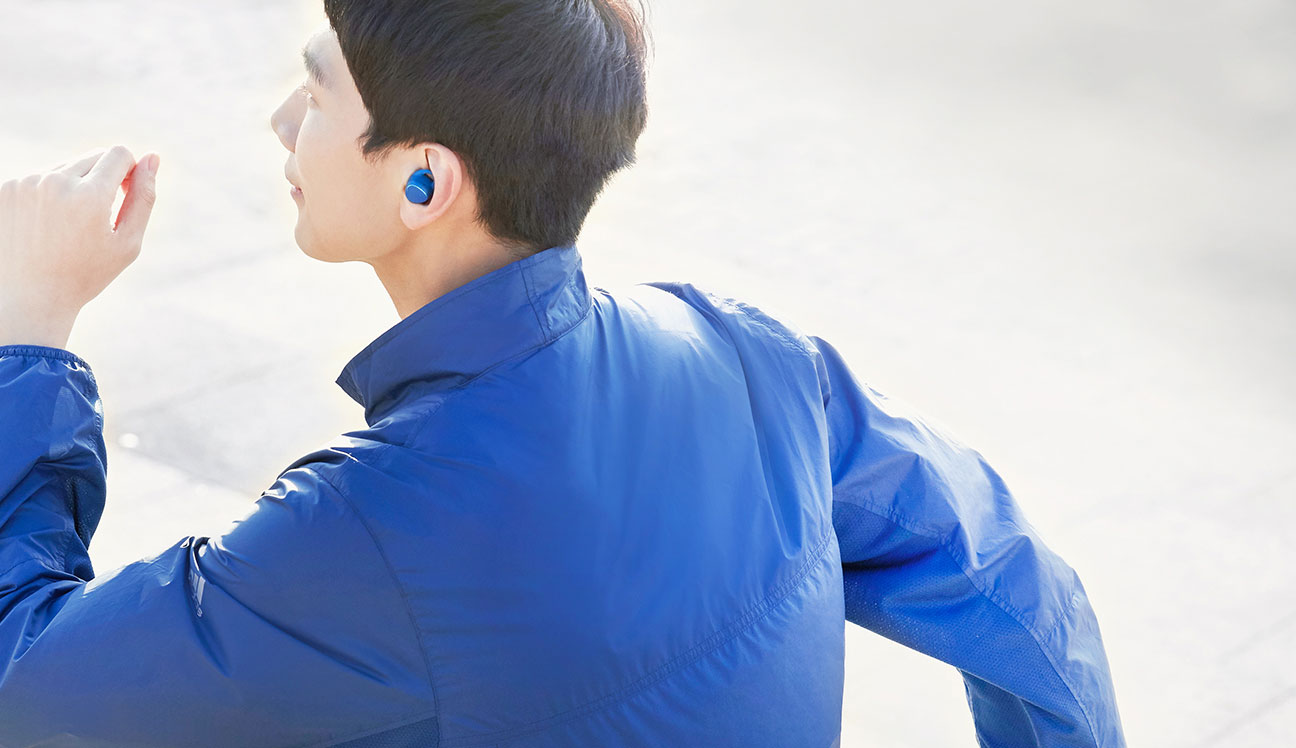 IconX Gear，Sports headset，music，wireless，convenient，