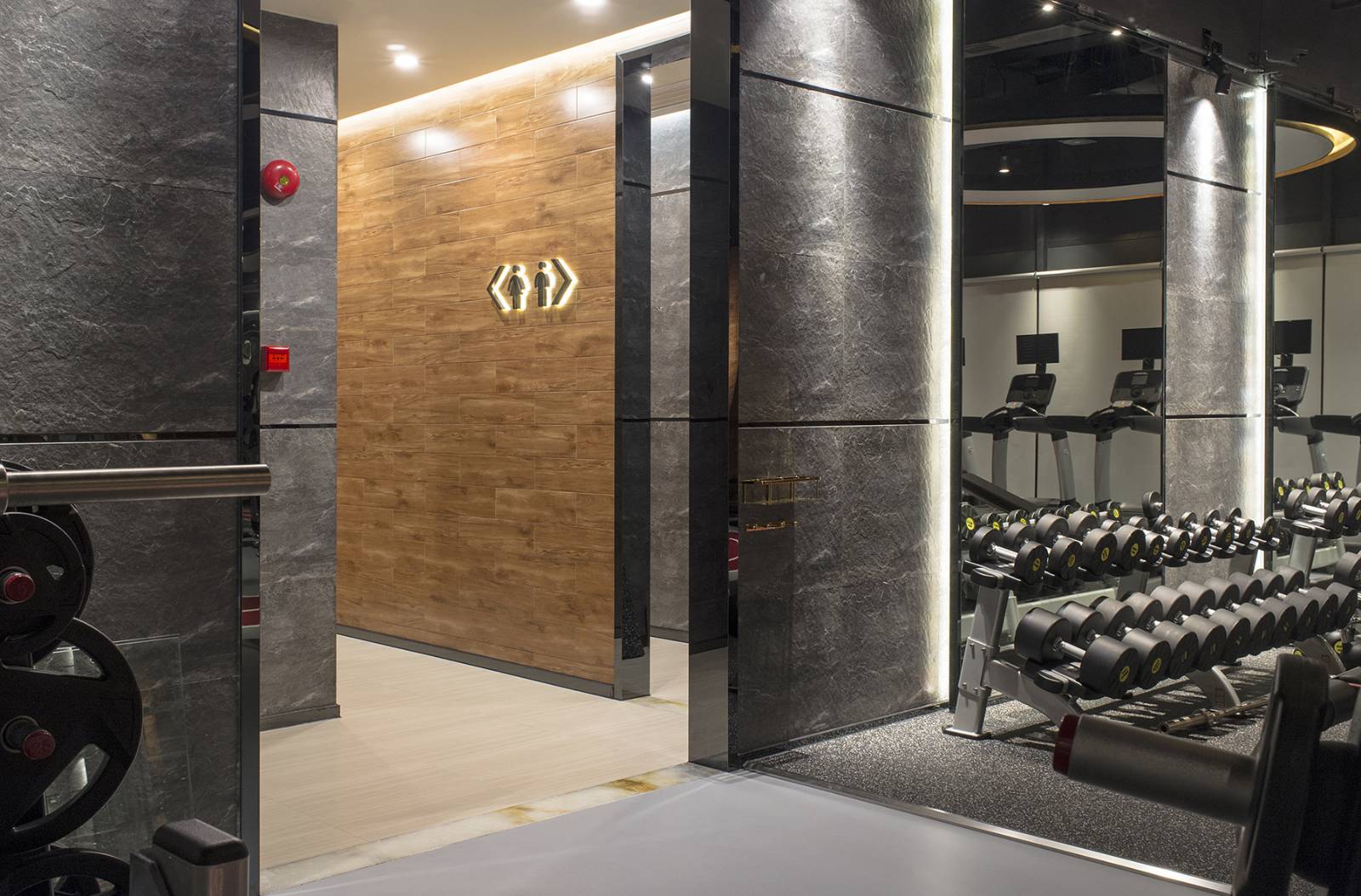 space，Commercial Fitness Space，