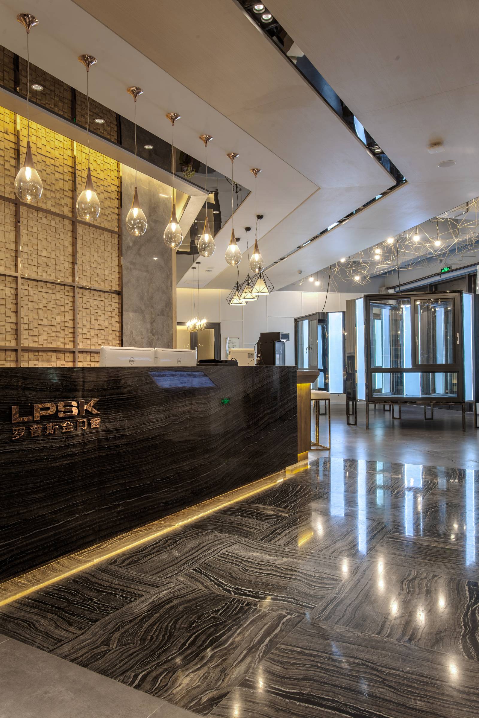 space，Door and window exhibition hall，