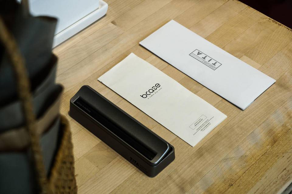 Car perimeter，science and technology，originality，Parking number plate，