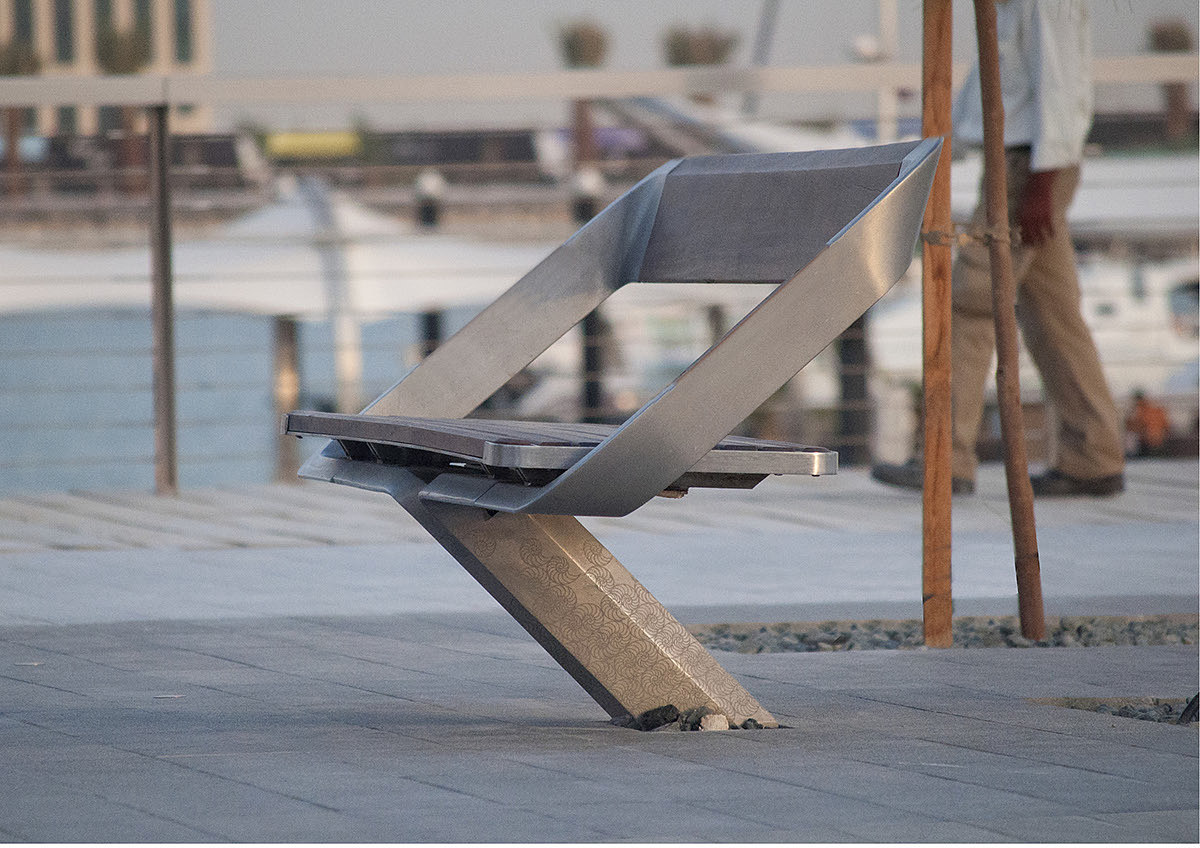 outdoors，bench，Rest stool，