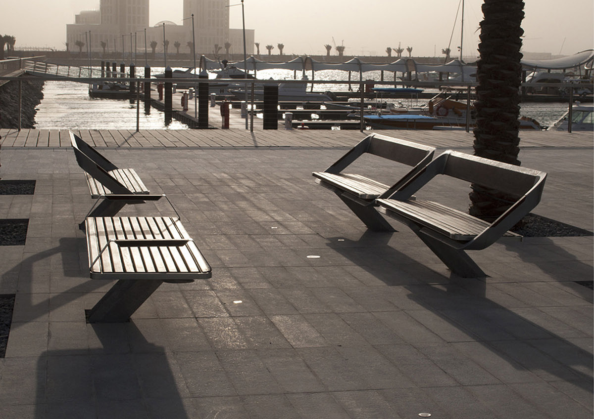 outdoors，bench，Rest stool，