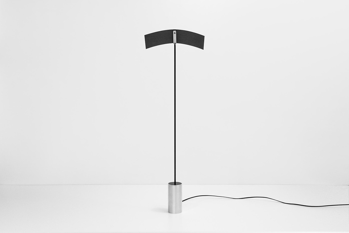 Desk lamp，aluminium，carbon fibre，led，