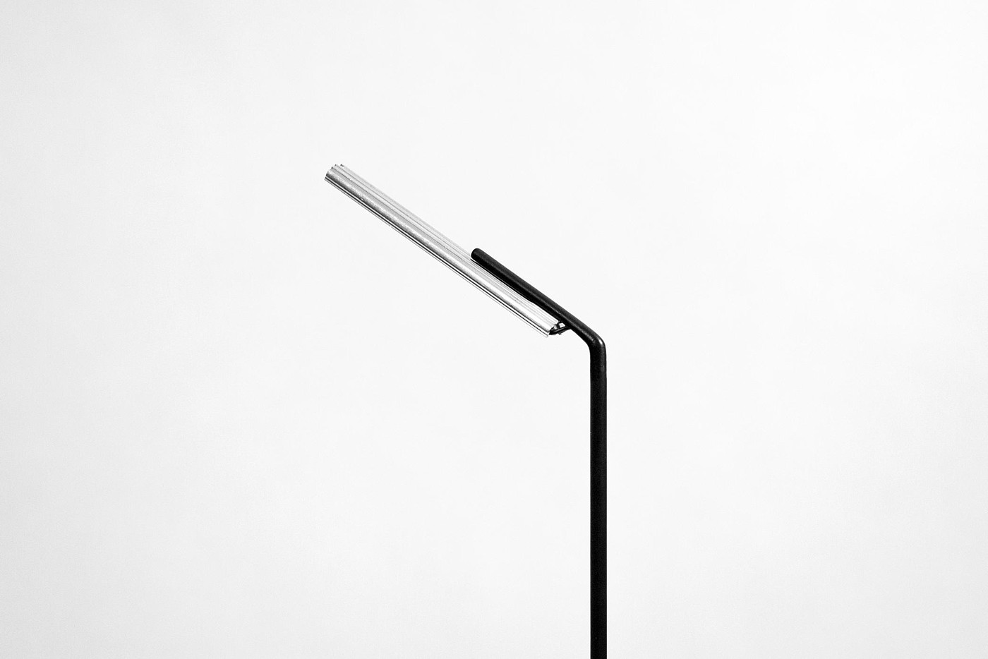 Desk lamp，aluminium，carbon fibre，led，