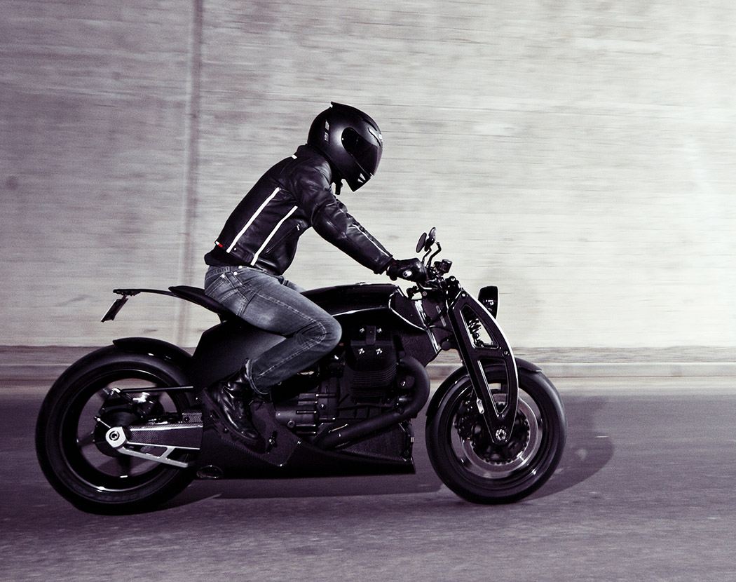 motorcycle，locomotive，carbon fibre，gt，