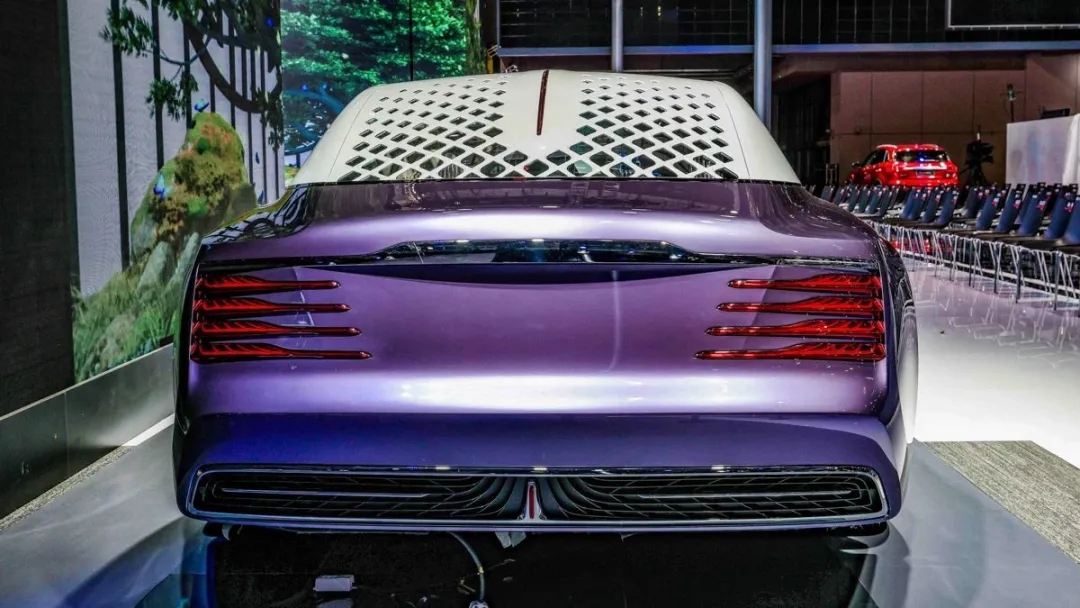 Red flag concept car，red flag，