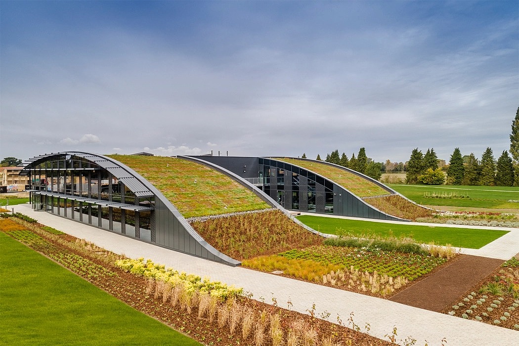 Office building?，sustainable，Architecture，Green roof，