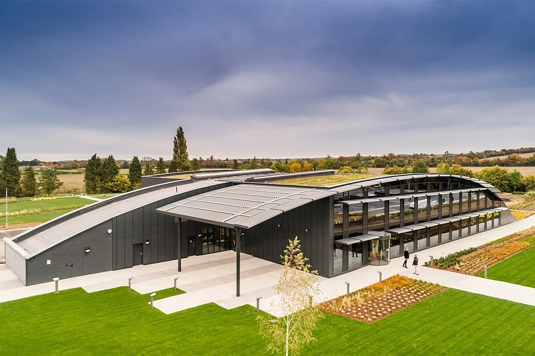 Office building?，sustainable，Architecture，Green roof，