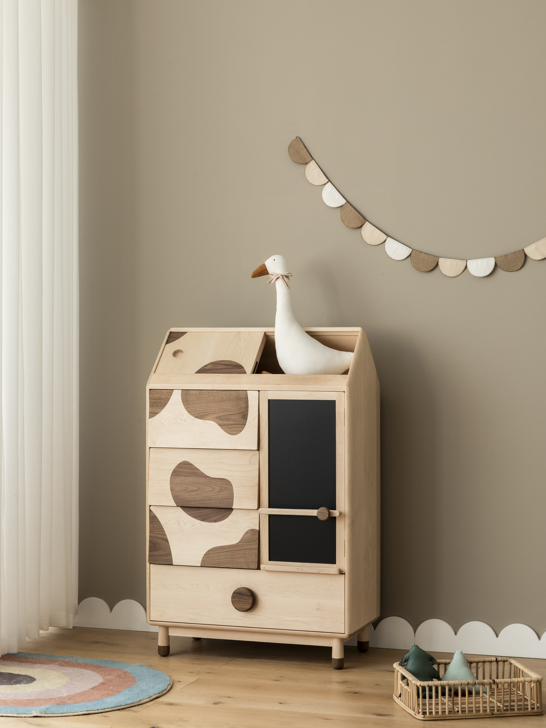 wardrobe，wardrobe，Bucket cabinet，Bucket cabinet，Children's wardrobe，Children's furniture，Children's wardrobe，Original design，Children's furniture，furniture design ，Original design，Solid wood furniture，furniture design ，Solid wood furniture，