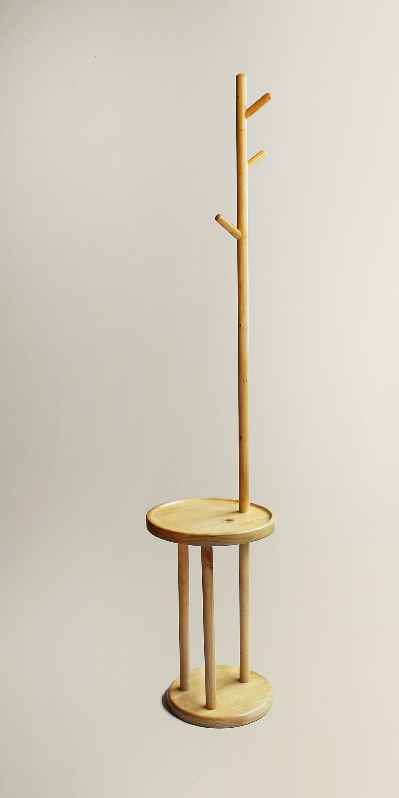 Aureliano，coat hanger，Side table，