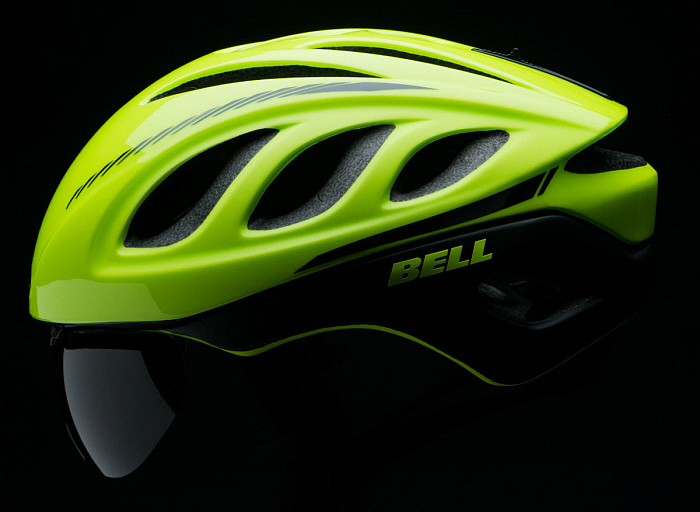 modeling，outdoors，Riding helmet，BELL，