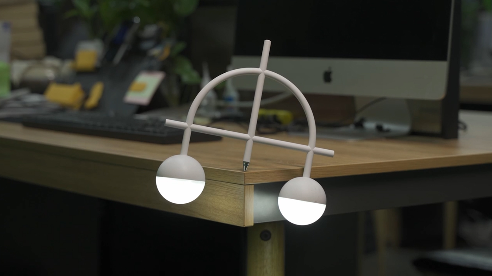 Li zanwen，SOOOQ，Balance lamp，Balance，lamp，