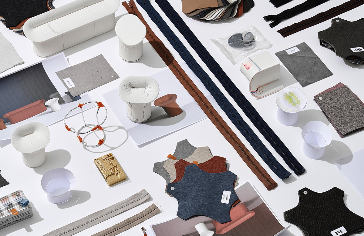 Jiyoun Kim Studio ™，sofa，Scooped Collection，Leatherwear，