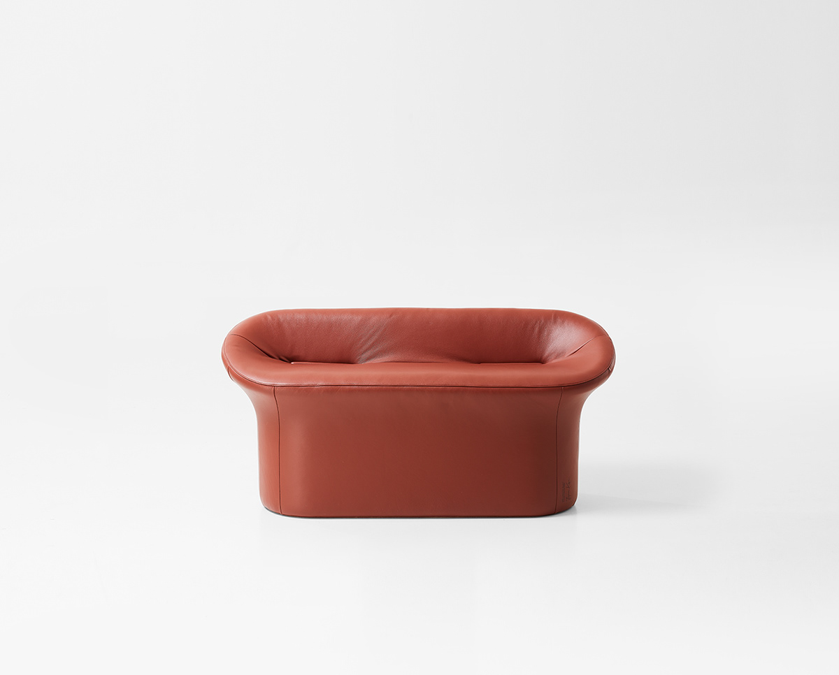 Jiyoun Kim Studio ™，sofa，Scooped Collection，Leatherwear，