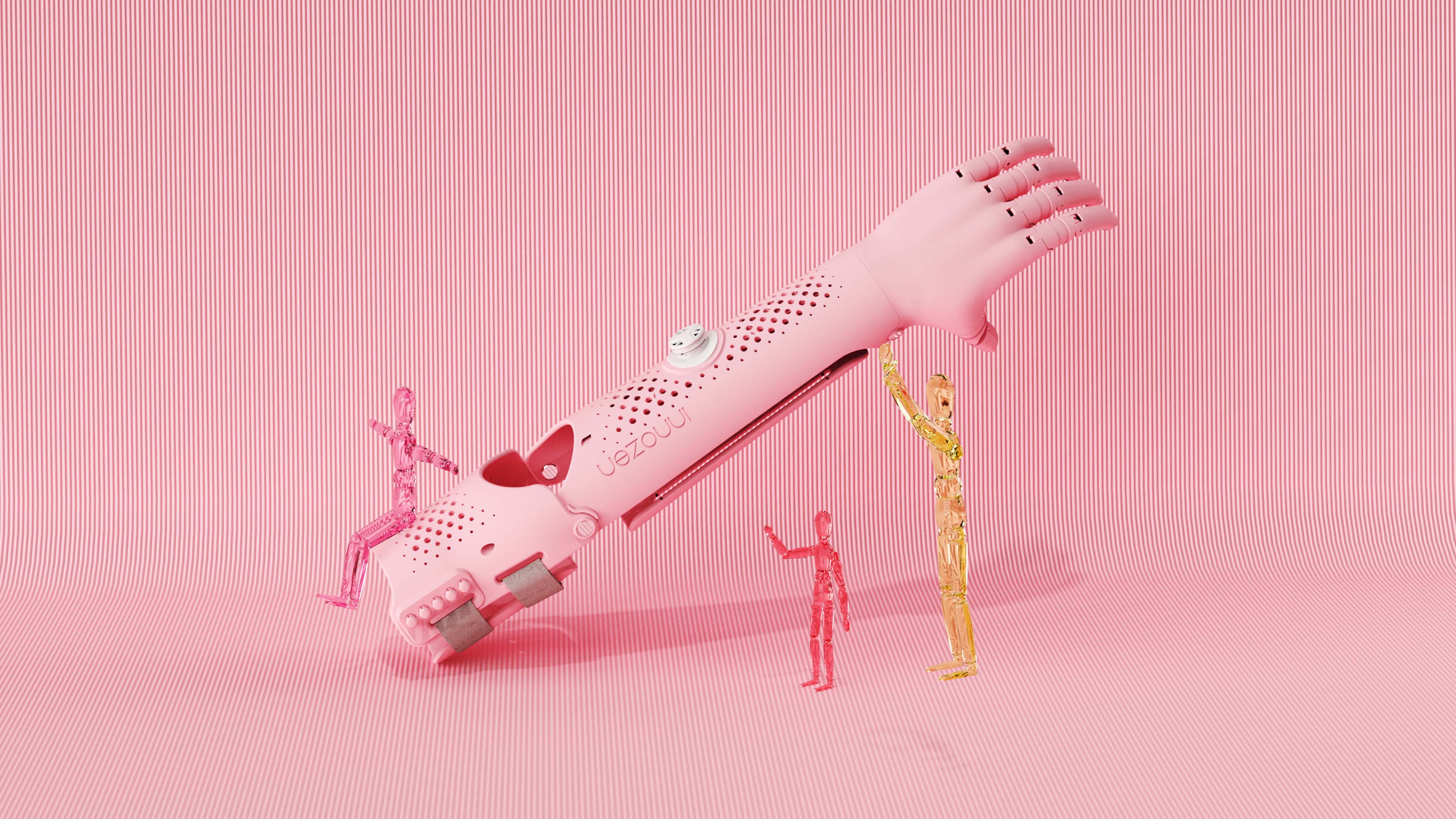 Prosthetics, mechanical arms, disabled children，