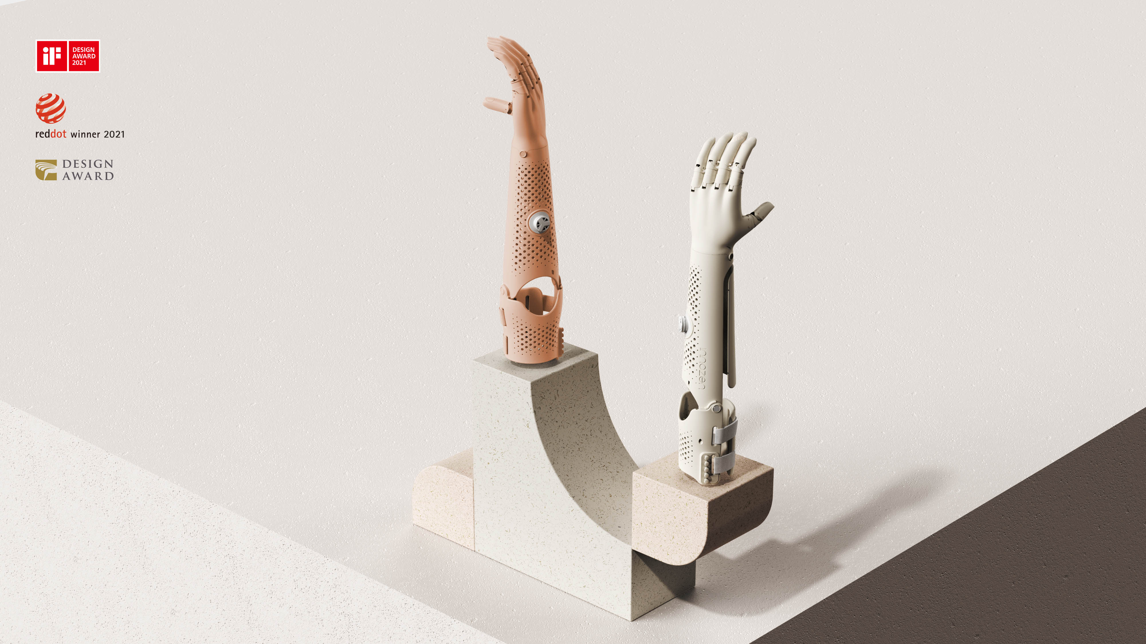 Prosthetics, mechanical arms, disabled children，