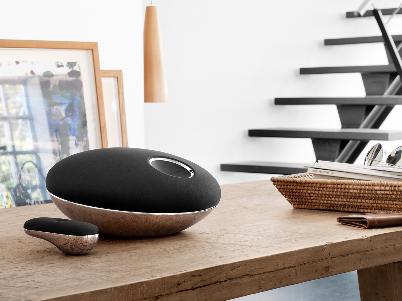 Dual microphone，Mellow，Sense of design，Wireless audio，SingingMachine，