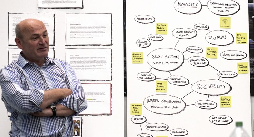 Concept train，No need to stop，speeding，train，