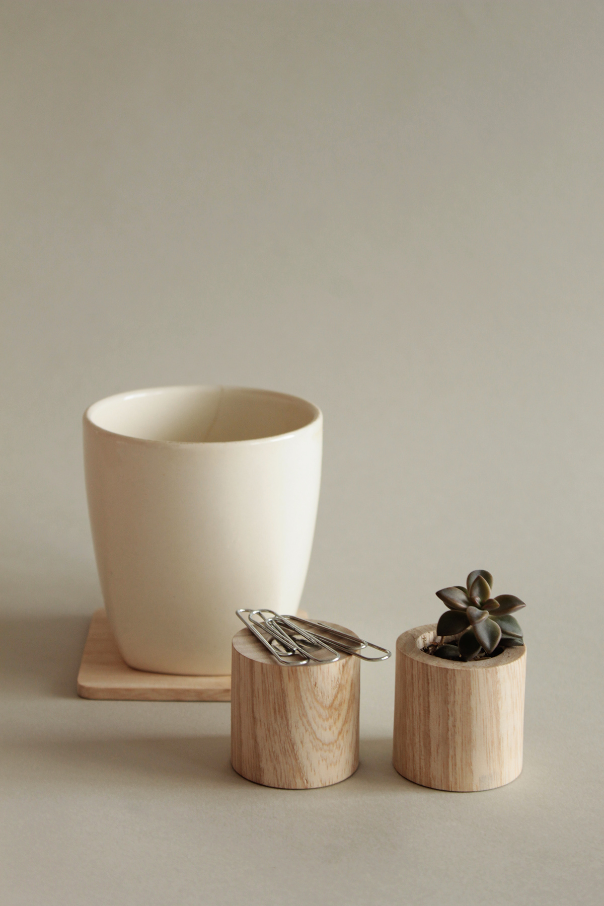 desktop，Storage，wooden ，