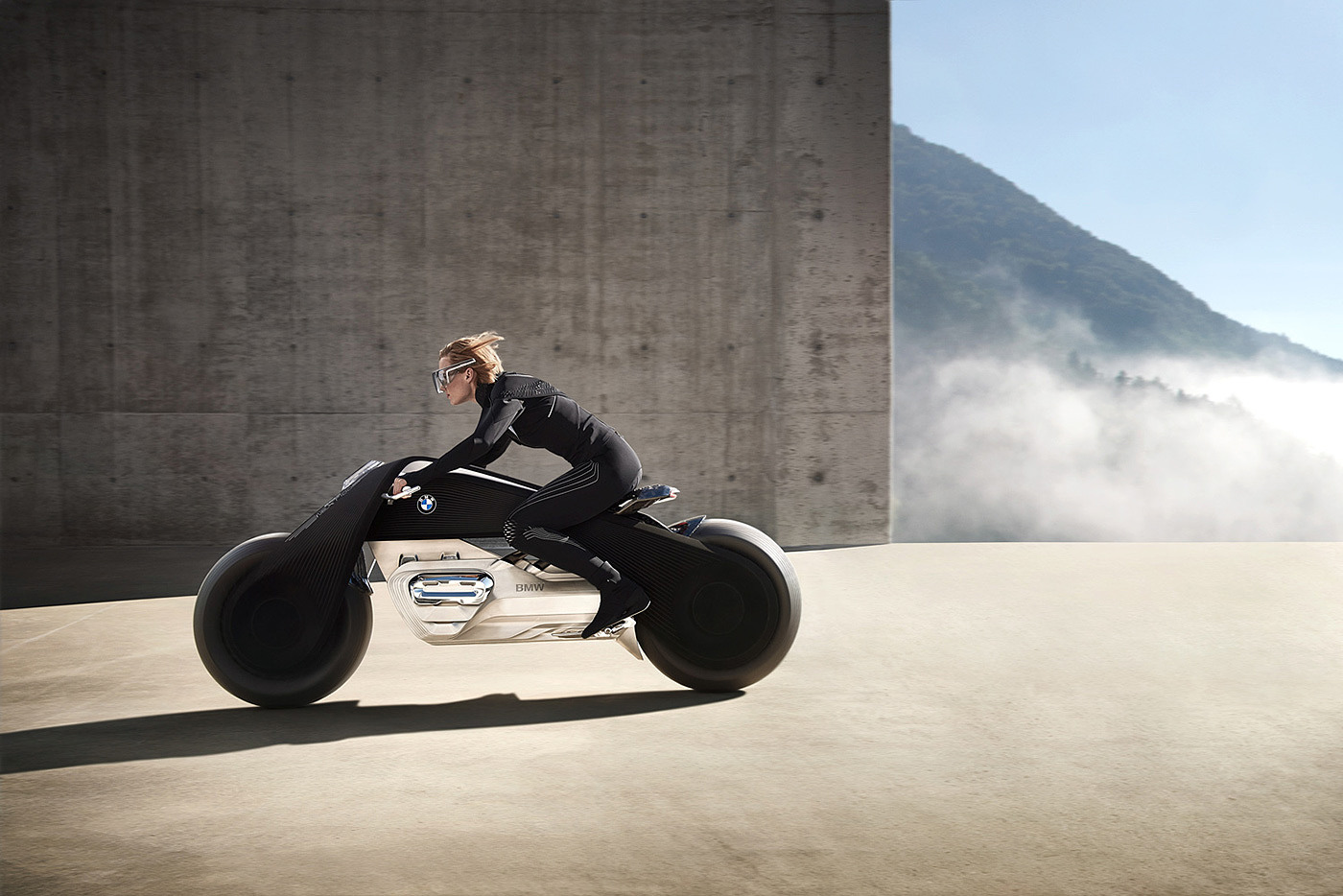 bmw，Next 100，motorcycle，Can't turn，