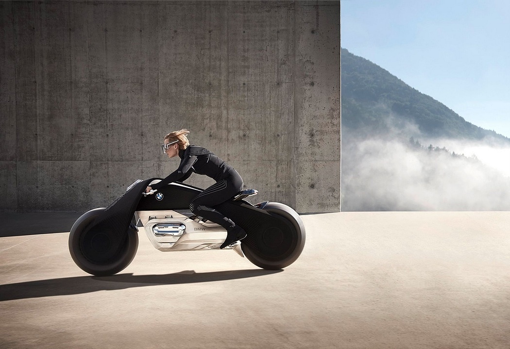 bmw，Next 100，motorcycle，Can't turn，