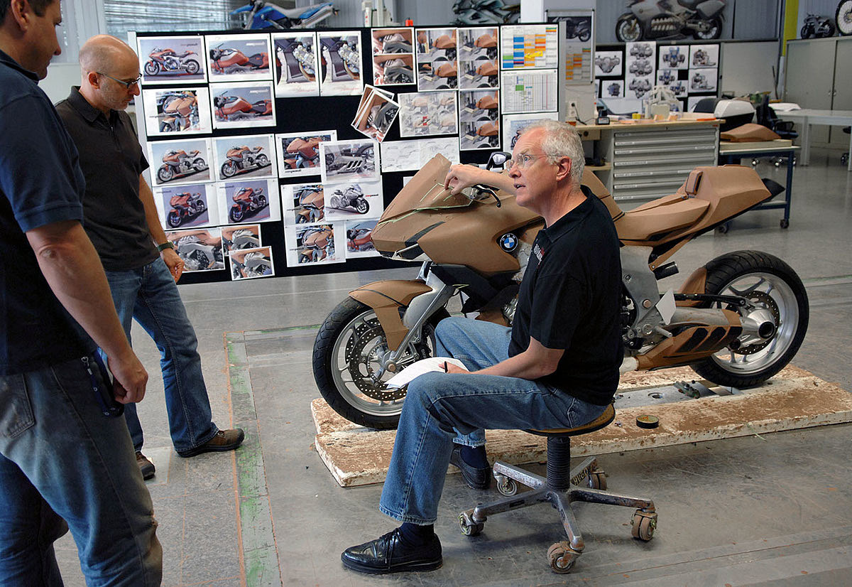 bmw，motorcycle，outdoors，vehicle，