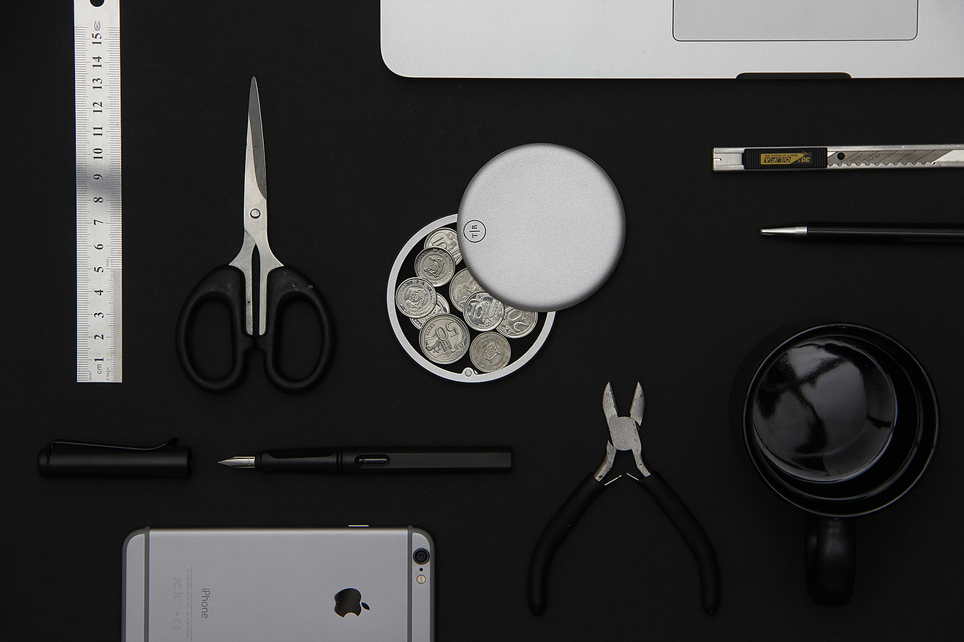 Simplicity，Shape design，Portable，