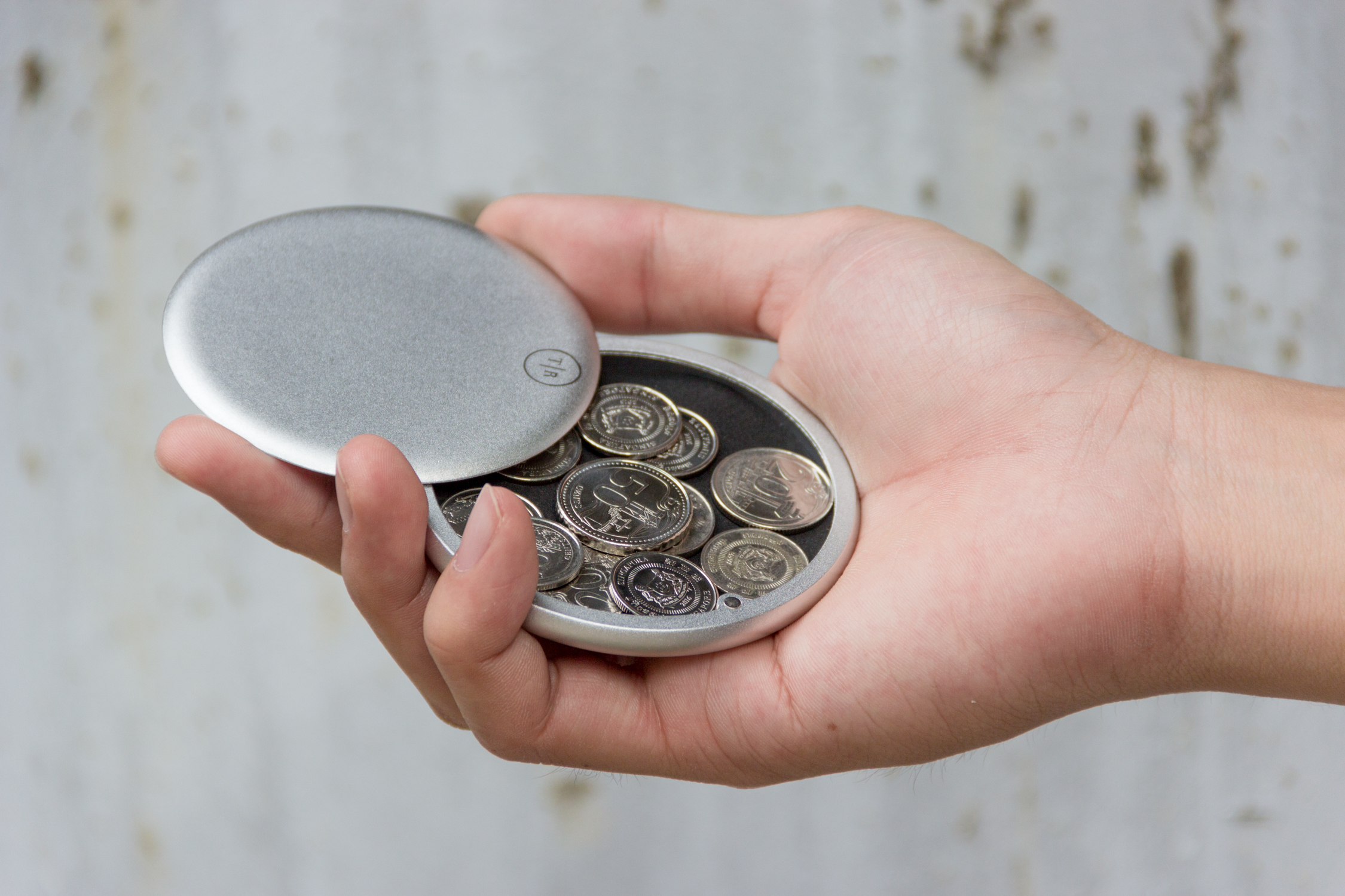 Simplicity，Shape design，Portable，