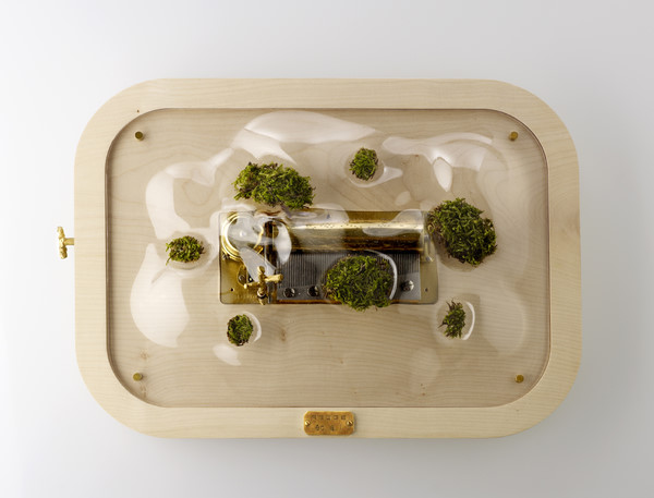 Switzerland，ecal，luxury goods，