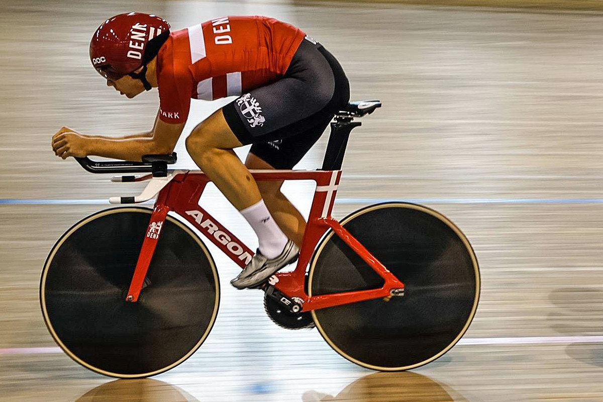 Bicycle，major，man-machine，
