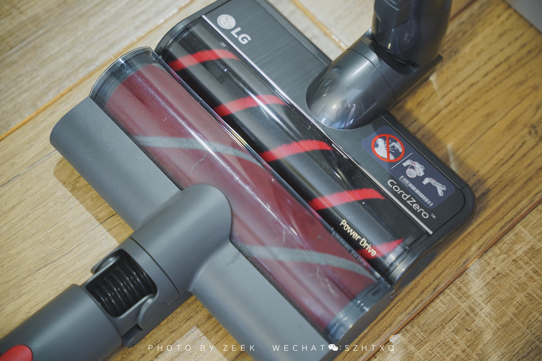 lg，Vacuum cleaner，household electrical appliances，housework，clean，Sweeping and towing integration，Sweep the floor，Mopping，