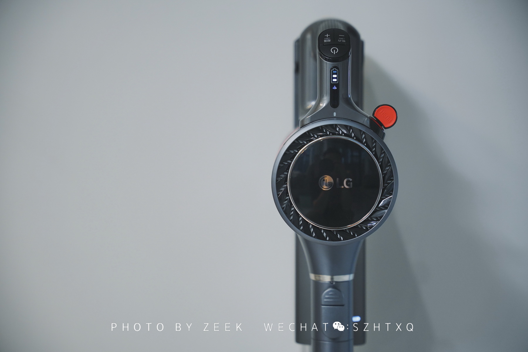 lg，Vacuum cleaner，household electrical appliances，housework，clean，Sweeping and towing integration，Sweep the floor，Mopping，