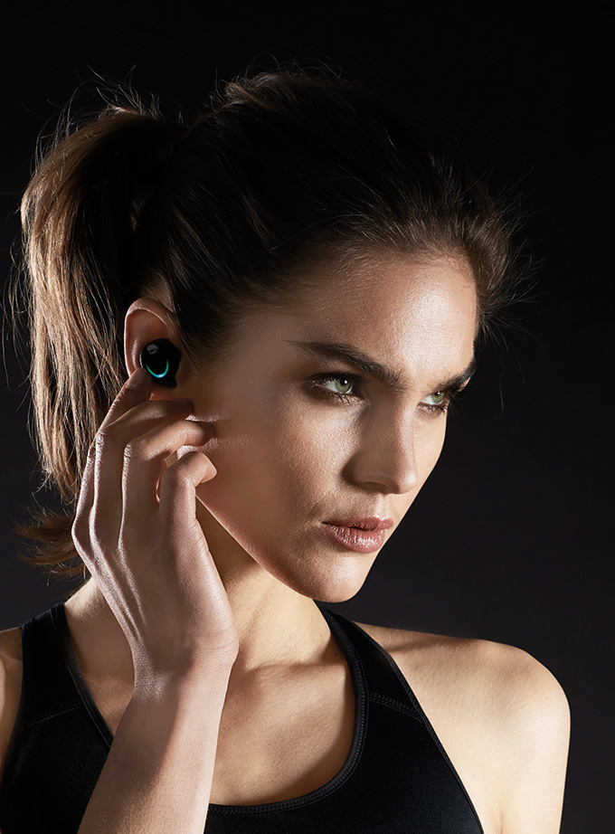 wireless，Ergonomics，Bragi，headset，