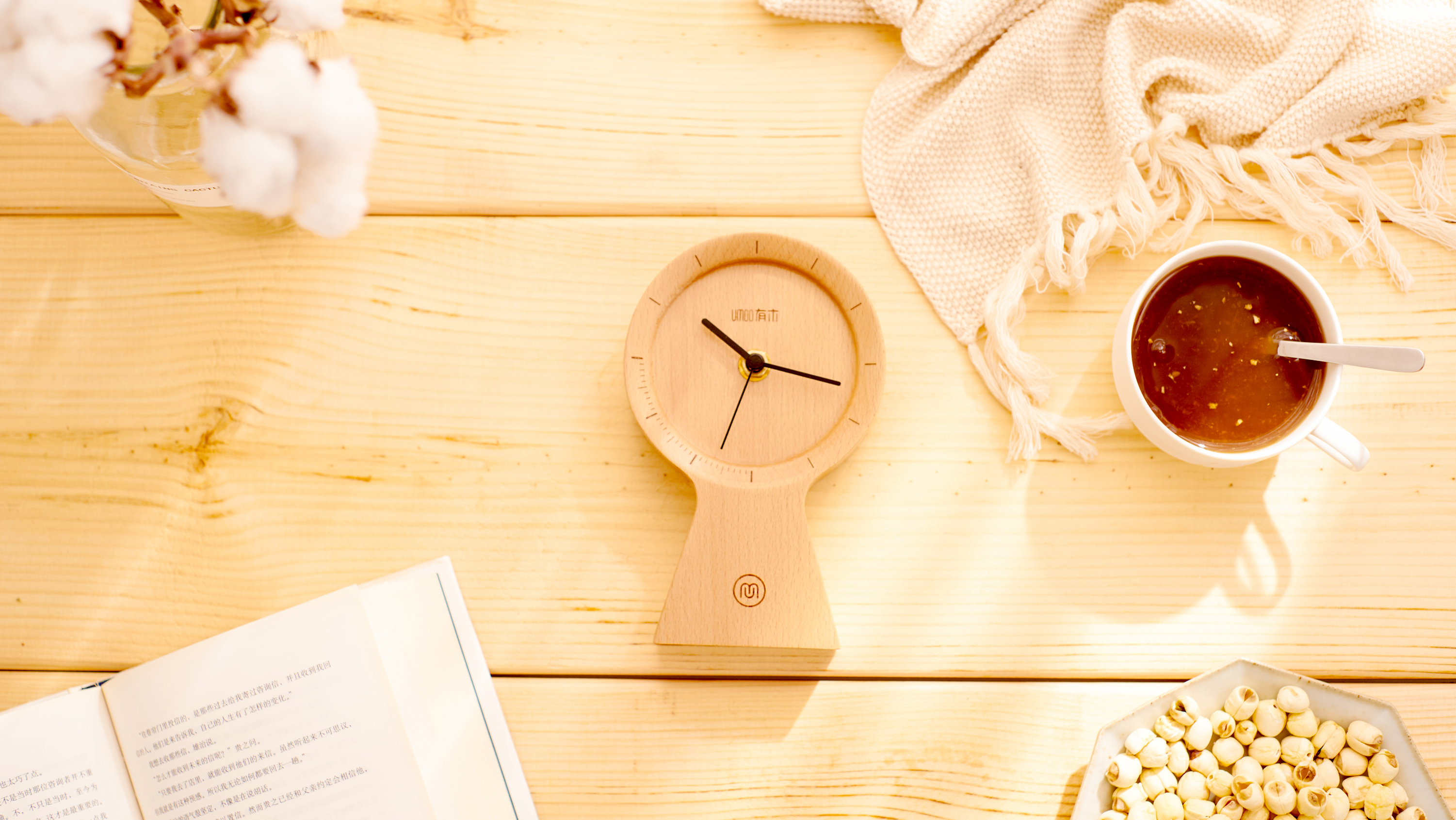 Silent pendulum clock，Creative design，Creative clock，clock，Log pendulum clock，