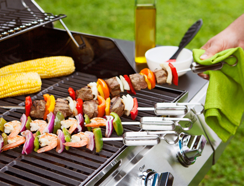 Barbecue fork，convenient，practical，man-machine，