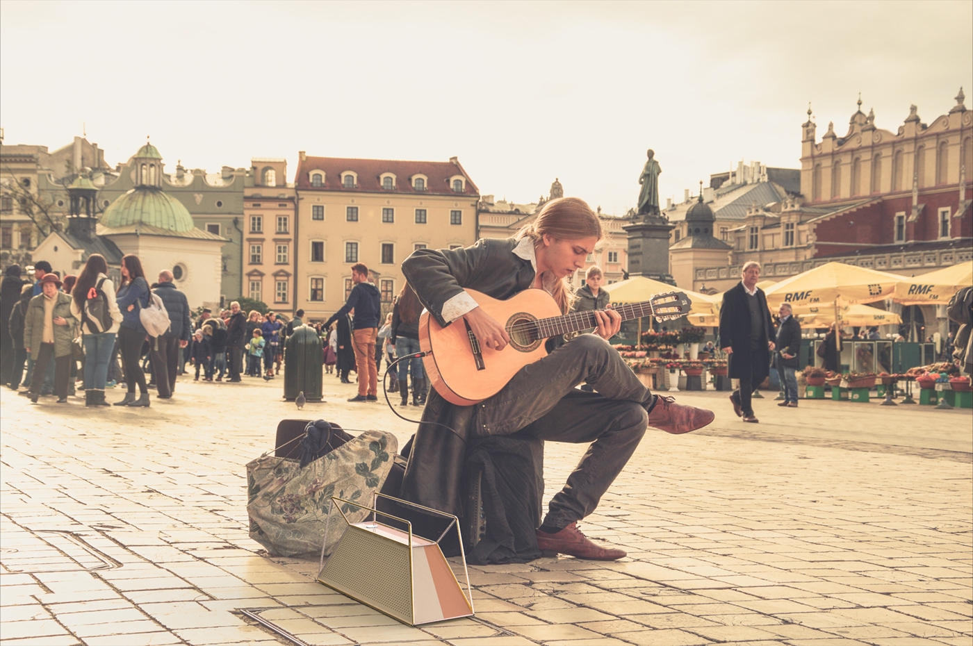 line，sound，loudspeaker box，